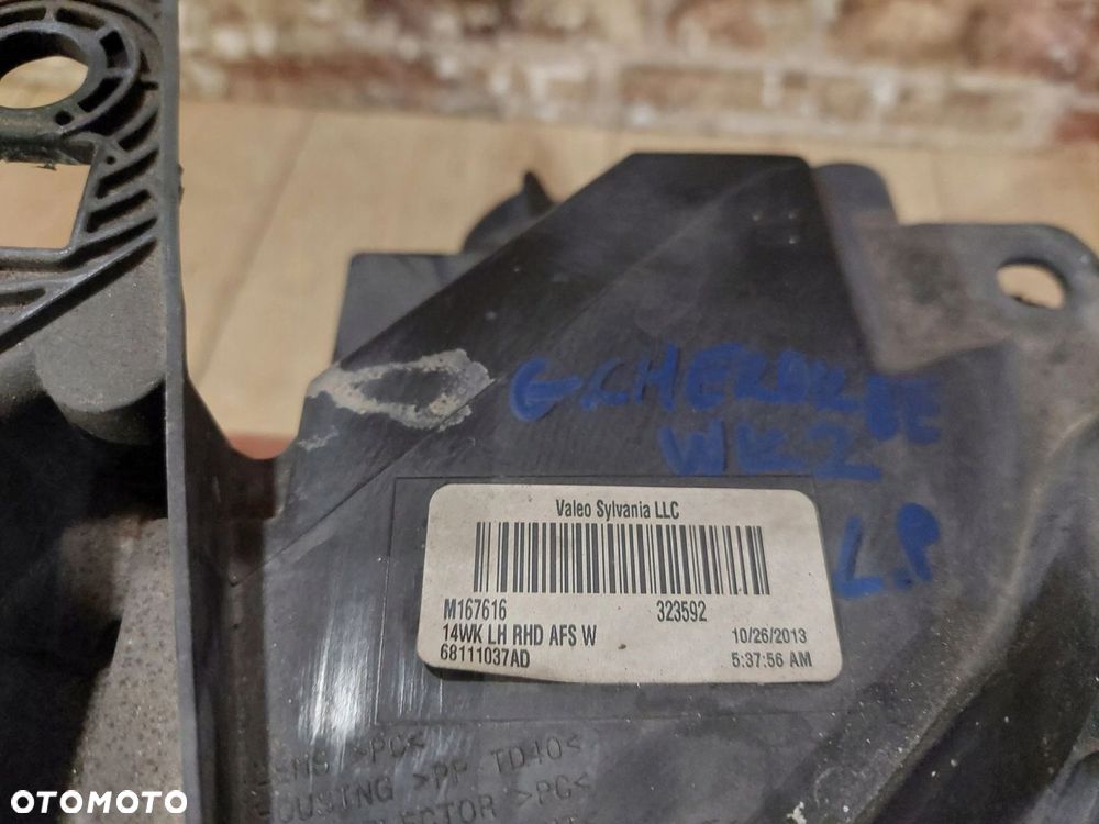 LAMPA PRZÓD LEWA BI-XENON SKRĘTNY JEEP GRAND CHEROKEE WK2 2014 ROK ANGLIK - 5