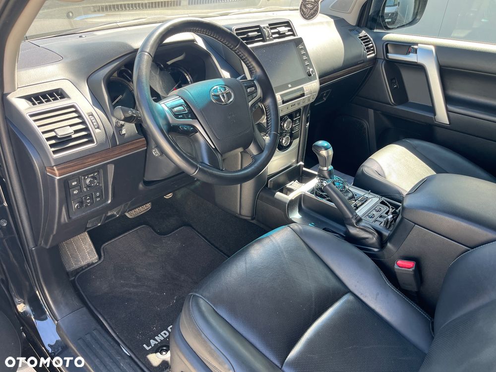 Toyota Land Cruiser LC 2.8 D-4D Executive - 9