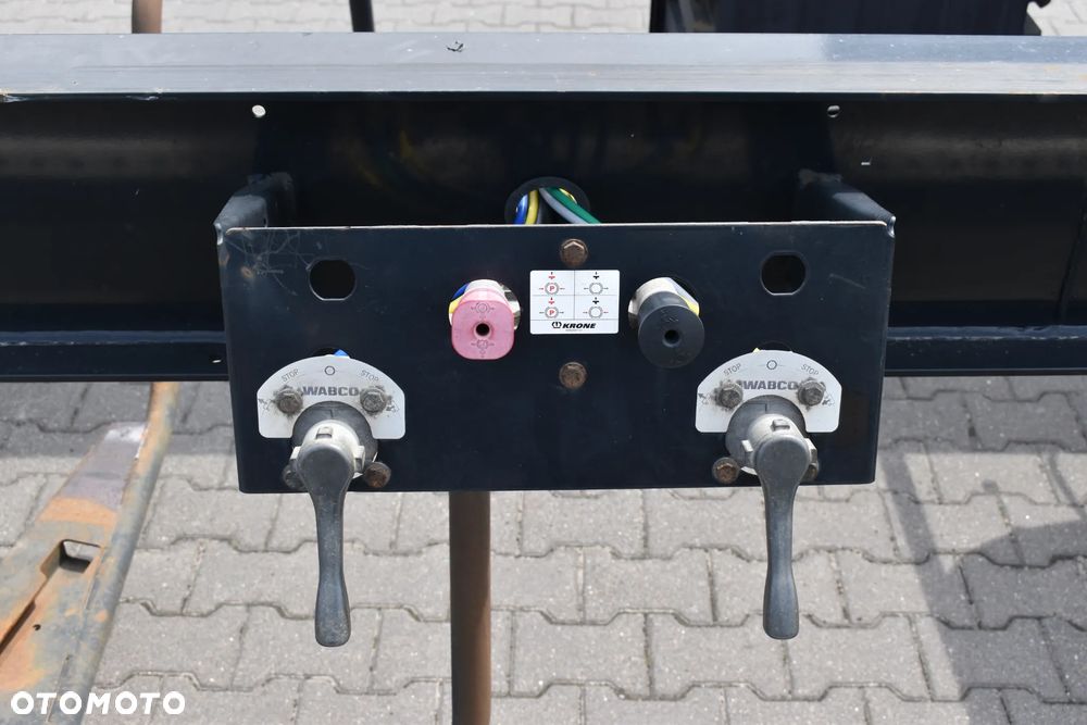 Krone Przyczepa BDF - 7