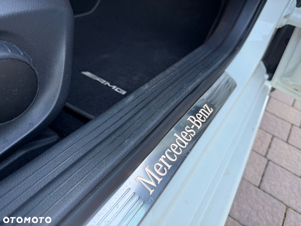 Mercedes-Benz Klasa A 220 4-Matic AMG Line - 29