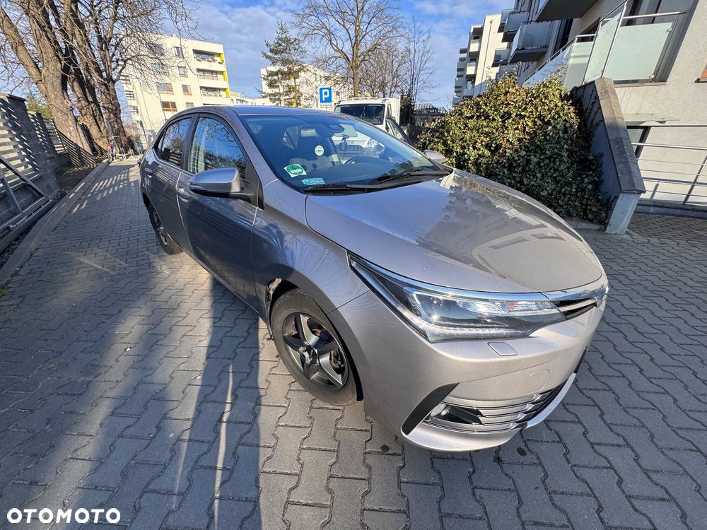 Toyota Corolla 1.6 Comfort - 4
