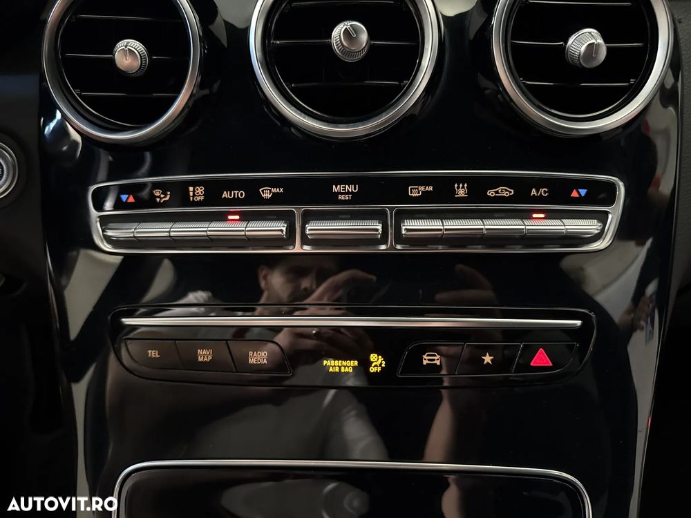 Mercedes-Benz GLC Coupe 300 e 4MATIC - 19