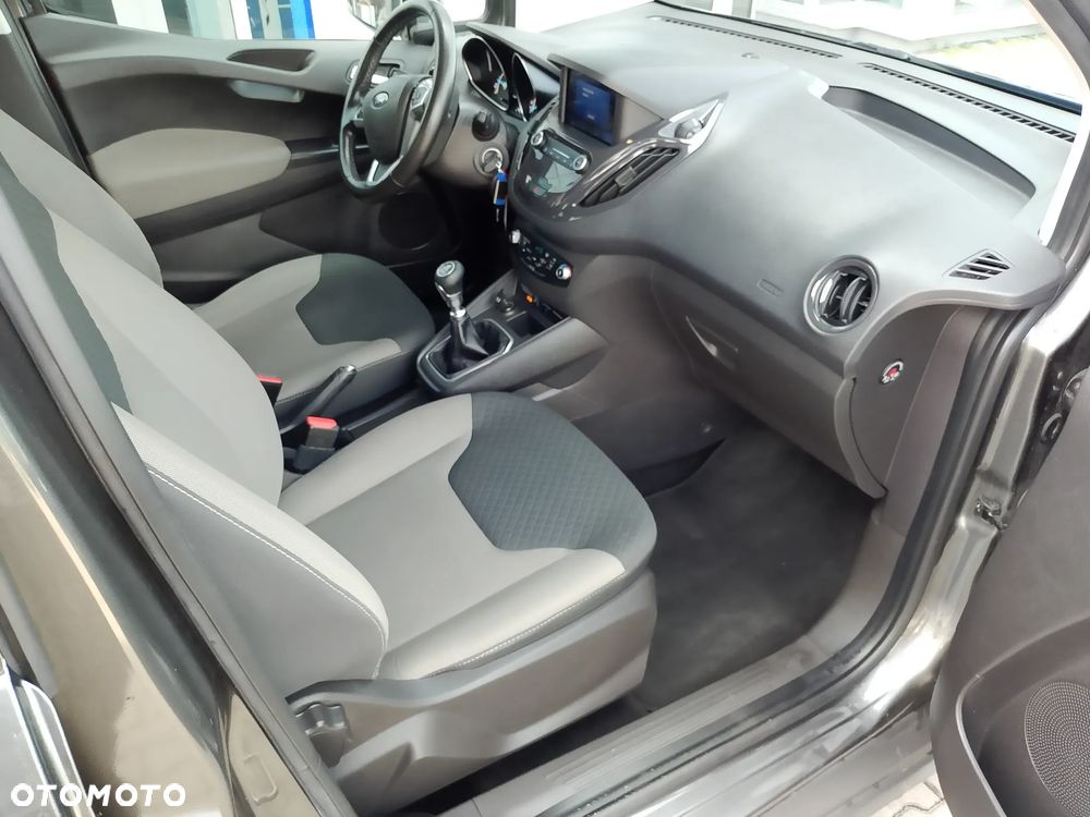 Ford Tourneo Courier 1.5 TDCi Titanium - 12