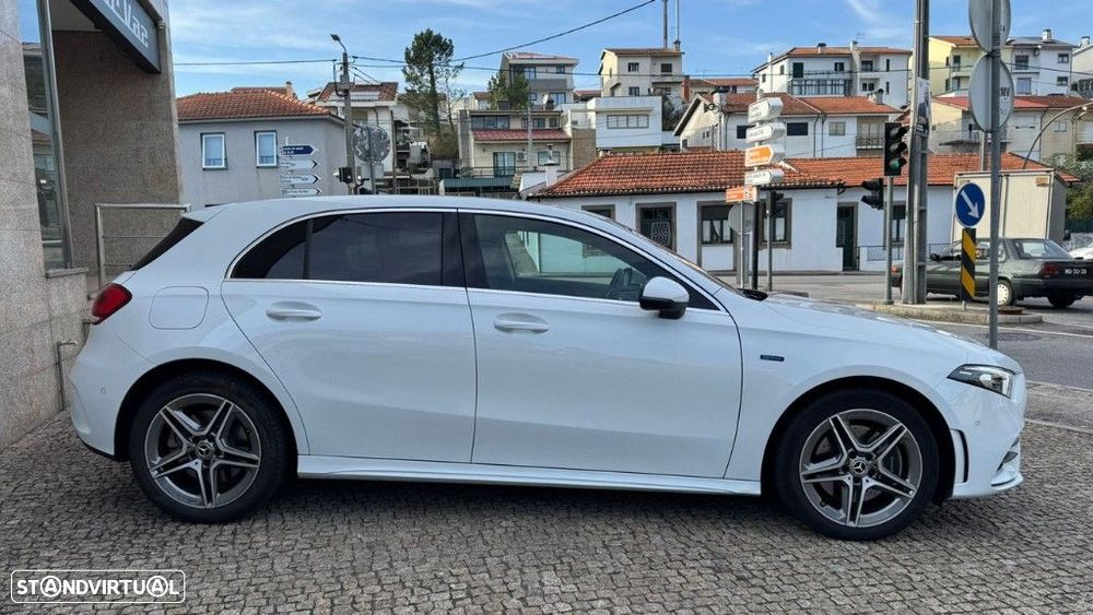 Mercedes-Benz A 250 - 4