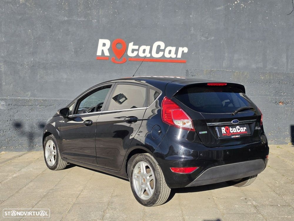 Ford Fiesta 1.0 T EcoBoost Titanium PowerShift - 9