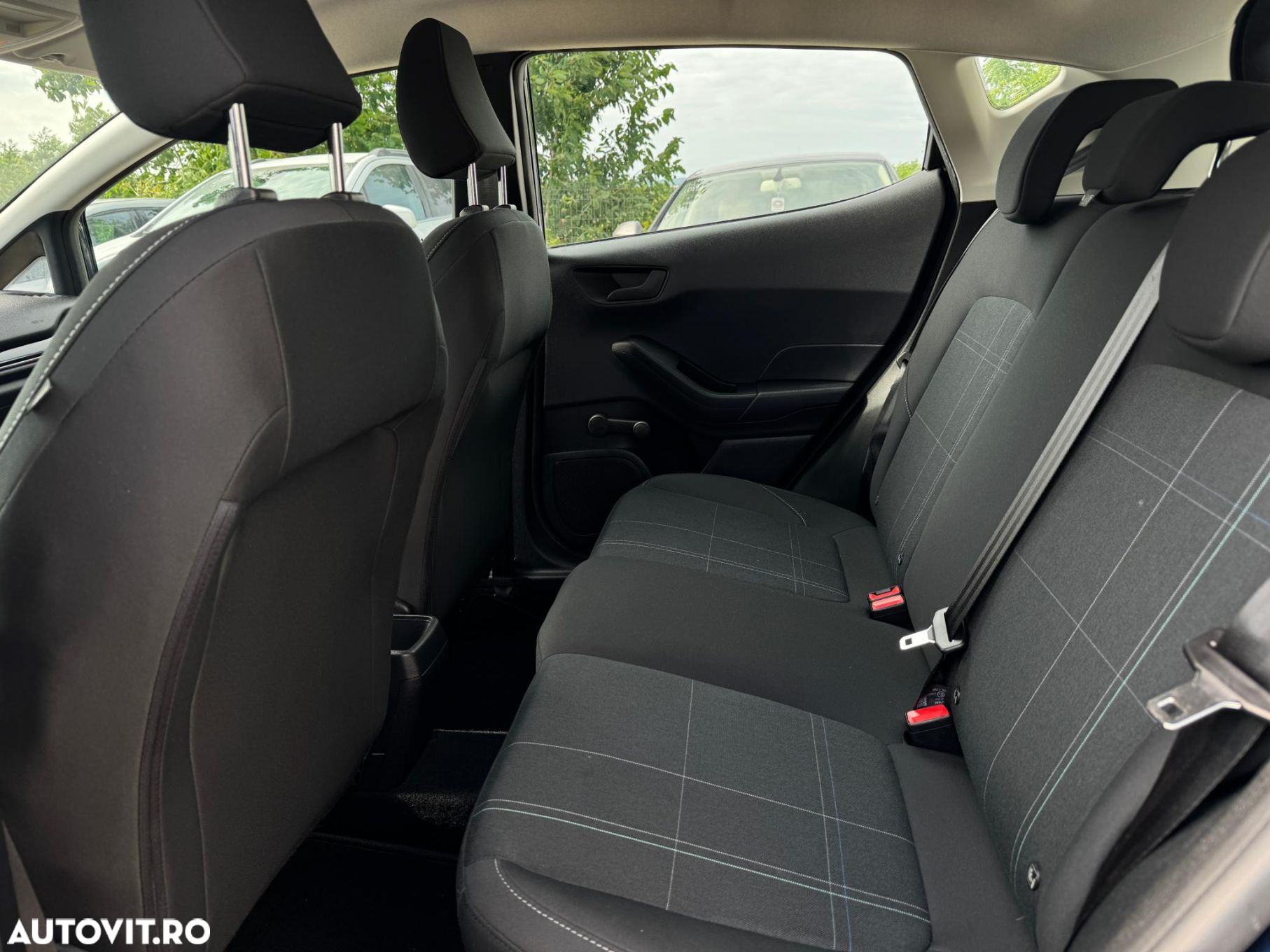 Ford Fiesta - 19