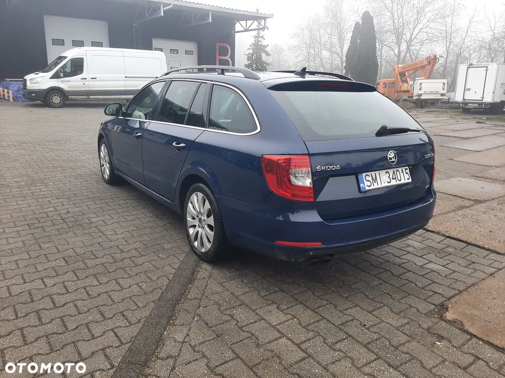 Skoda Superb 2.0 TDI Green tec 4x4 Elegance - 5