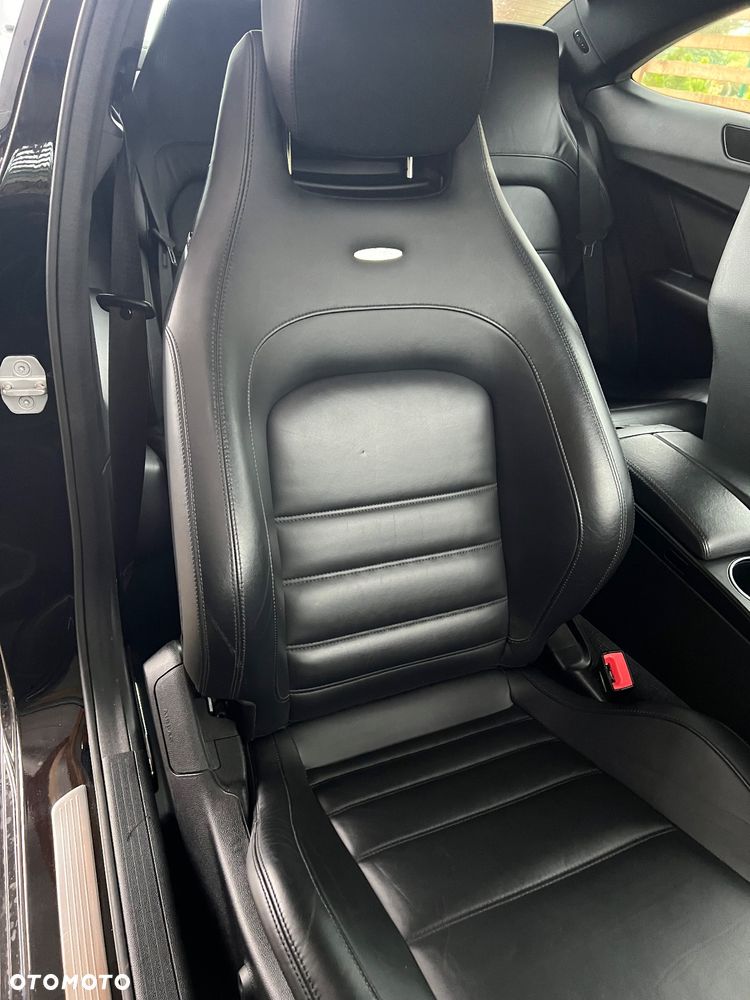 Mercedes-Benz Klasa C 63 AMG - 7