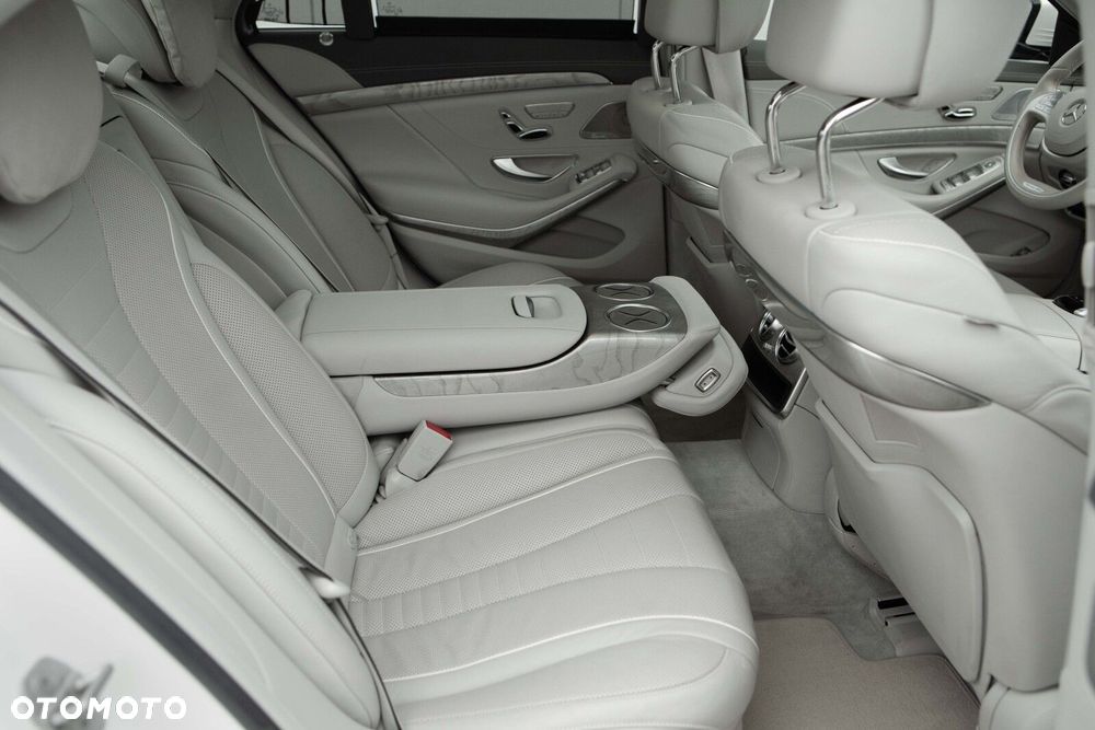 Mercedes-Benz Klasa S 500 4-Matic 7G-TRONIC - 30