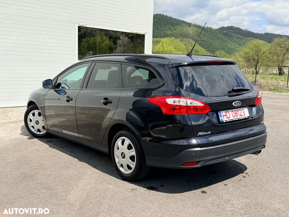 Ford Focus 1.6 EcoBoost Start-Stopp-System Trend - 3