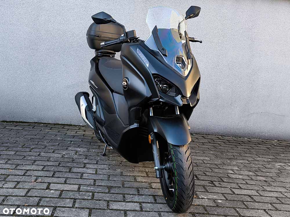 QJMOTOR MTX 125 - 8