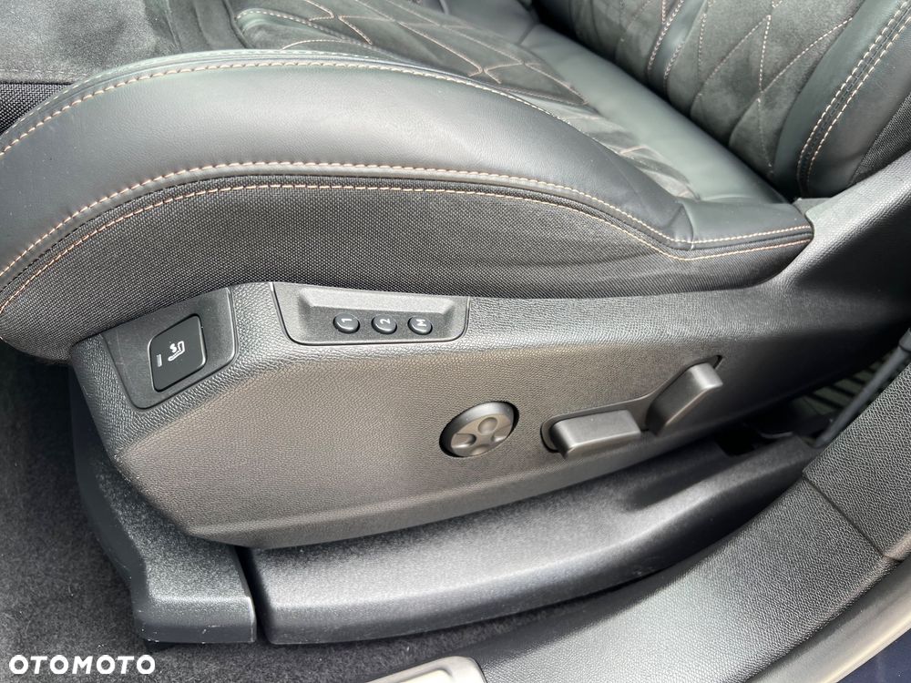 Peugeot 5008 2.0 BlueHDI GT S&S EAT8 - 21