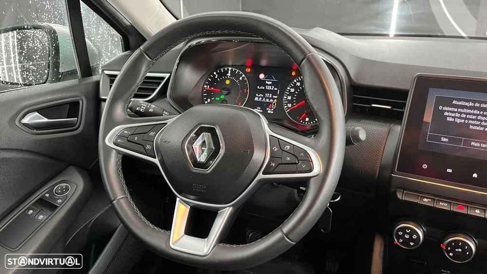 Renault Clio - 13