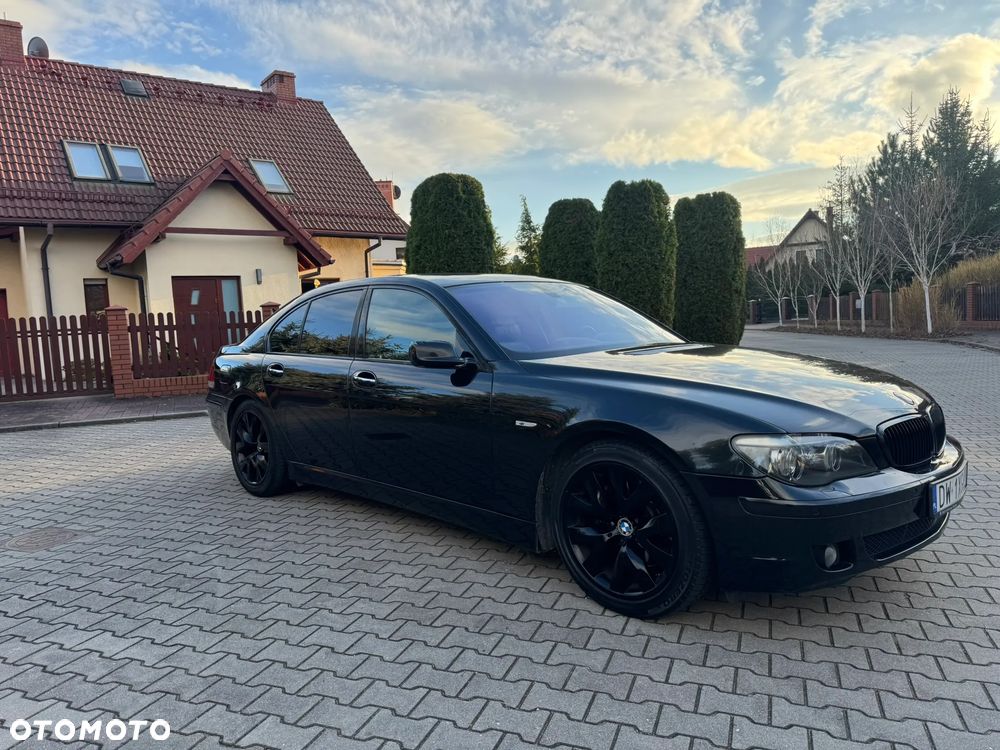 BMW Seria 7 740i - 7