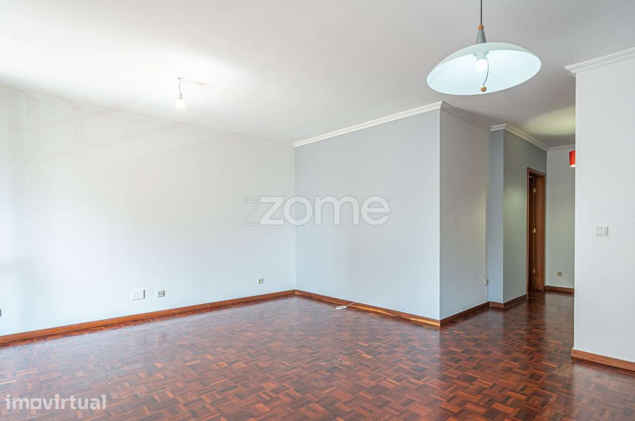 Apartamento T3 para Arrendar nos Piornais, Funchal - Grande imagem: 5/11