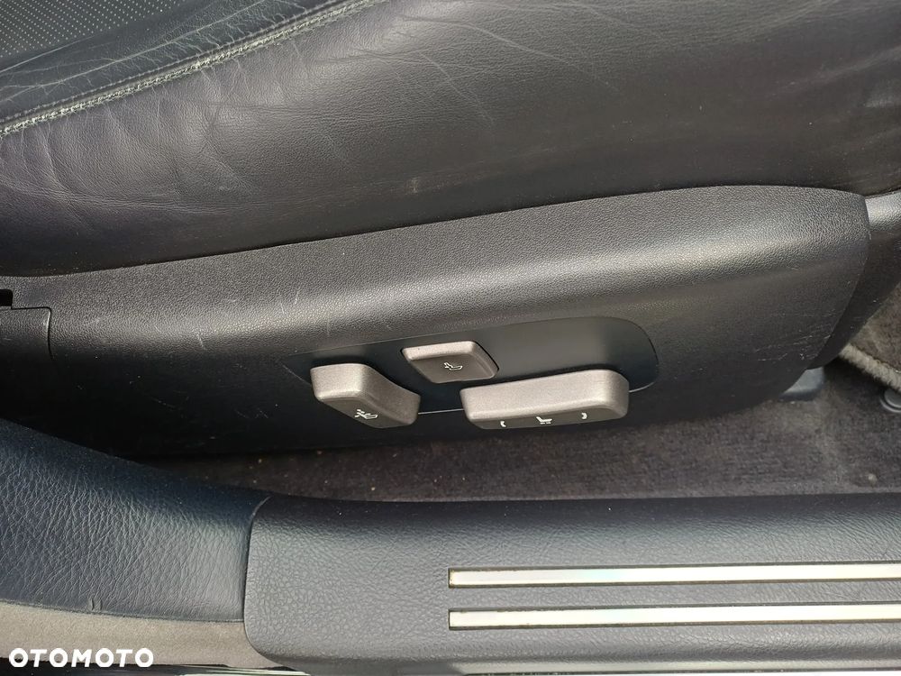 Lexus LS 460 Prestige - 12