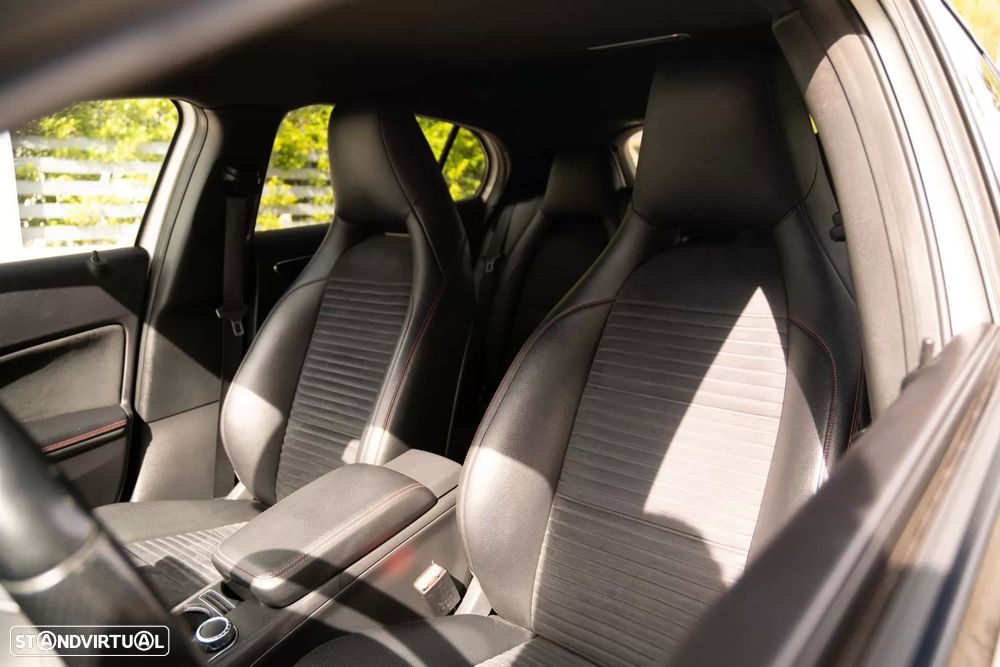 Mercedes-Benz GLA 220 CDi AMG Line - 8