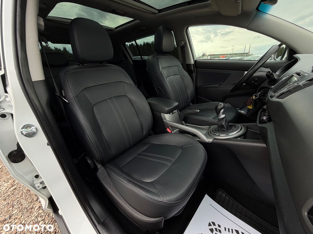 Kia Sportage 1.7 CRDI 2WD Vision - 25