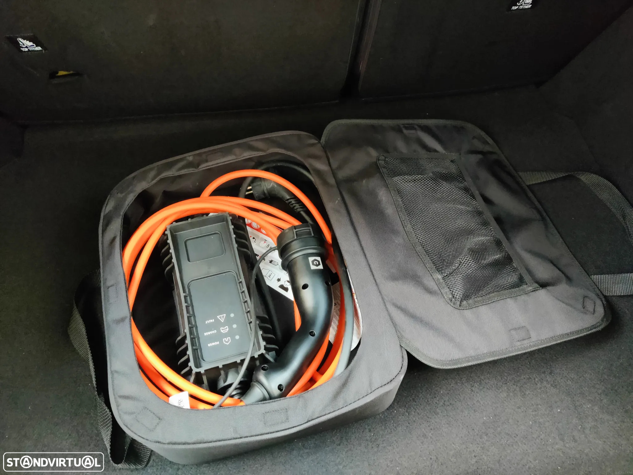Peugeot e-208 50 kWh Allure - 38