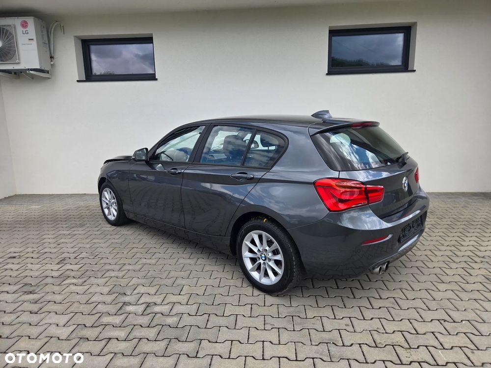 BMW Seria 1 - 17