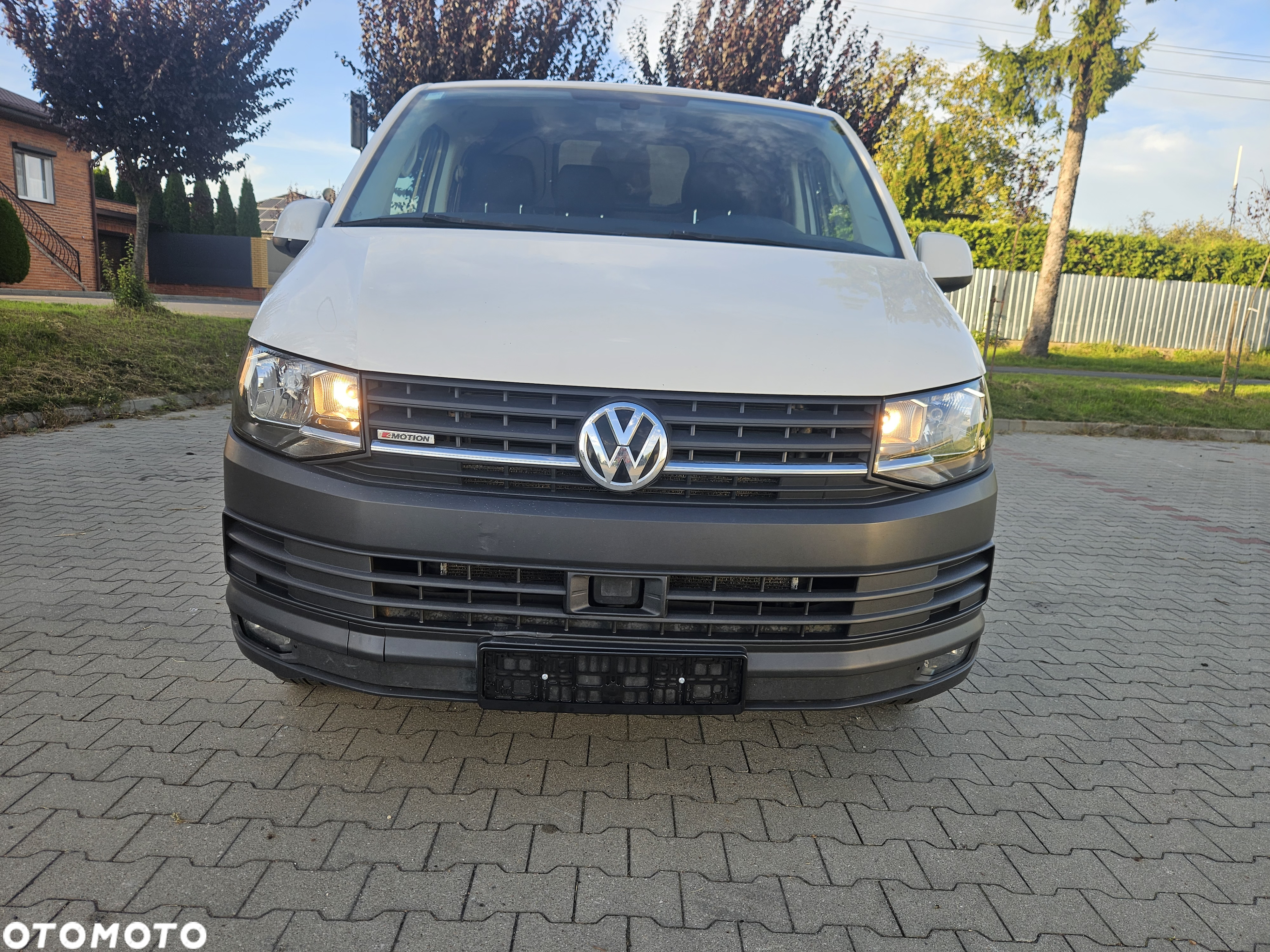 Volkswagen Transporter - 8