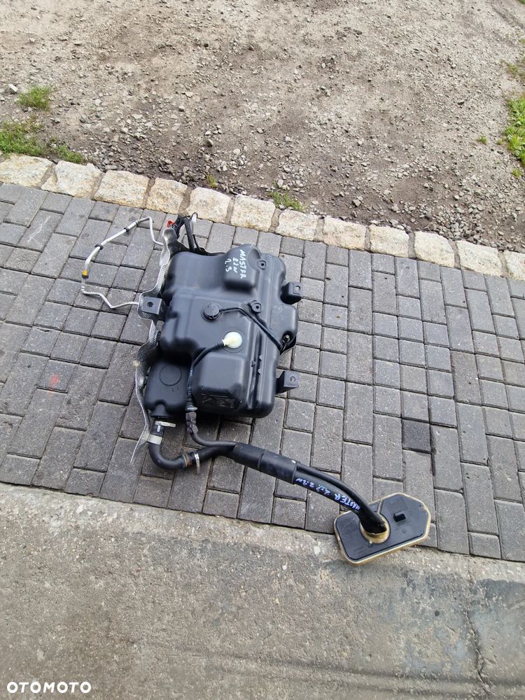 ZBIORNIK ADBLUE RENAULT MASTER IV 2022r 208993933R - 15