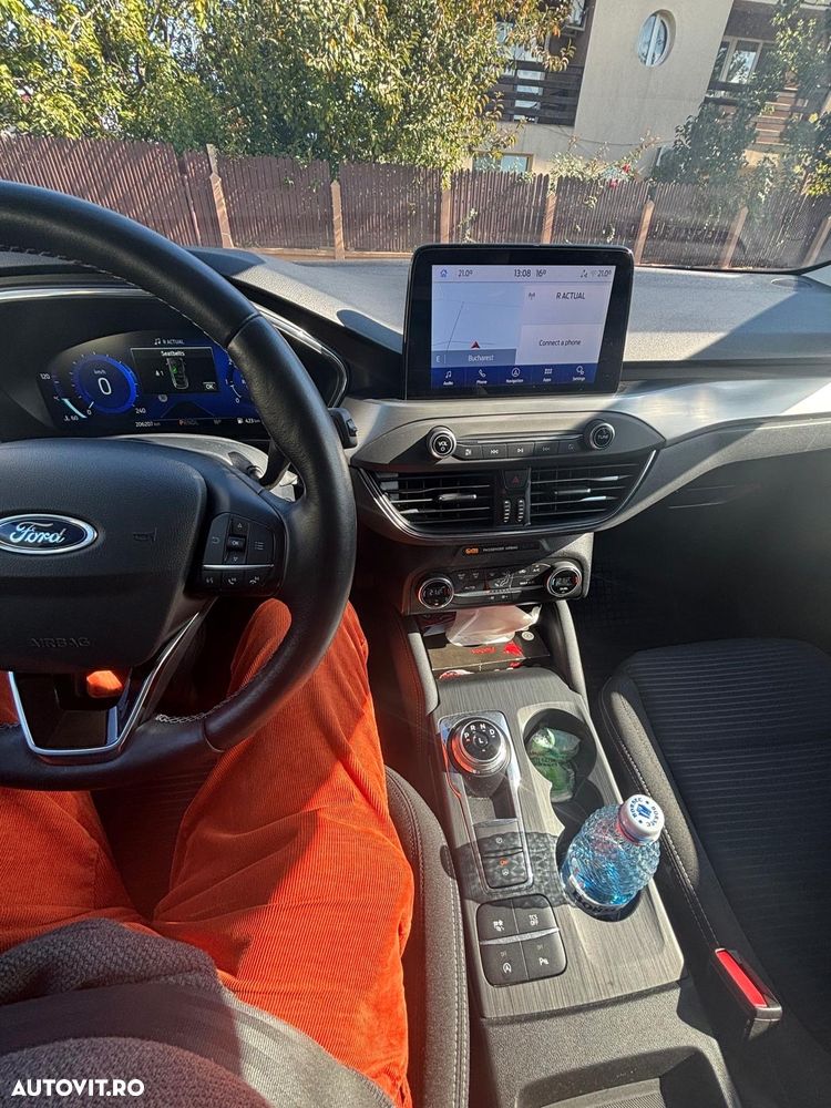 Ford Focus 1.5 EcoBlue Start-Stopp-System Aut. TITANIUM - 3