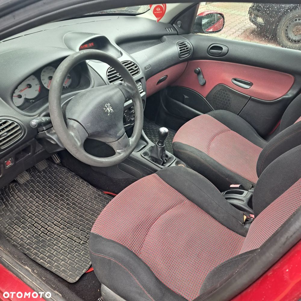 Peugeot 206 1.1 Color-Line - 4