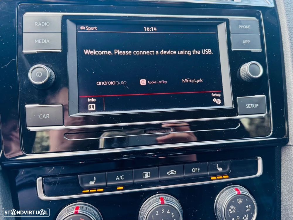 VW Golf 2.0 TSi GTi DSG Performance - 28