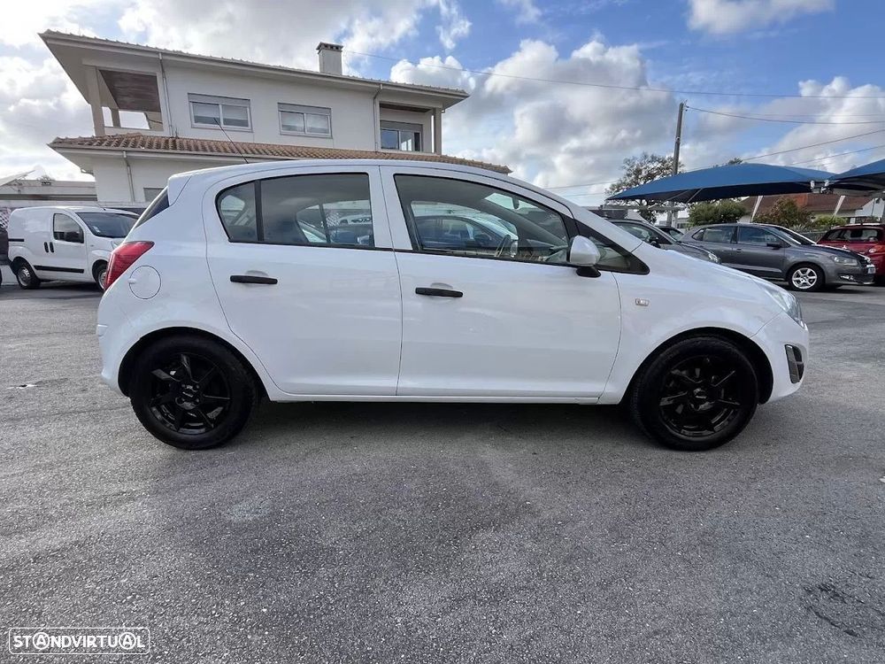 Opel Corsa 1.3 CDTI Enjoy 88g - 4