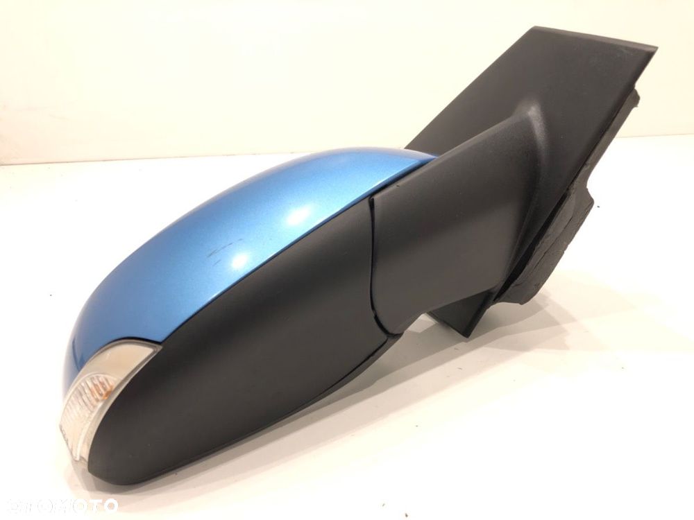 LUSTERKO PRAWY - 179.00 PLN - RENAULT MEGANE III Grandtour (KZ0/1) 2008 - 2022 1.5 dCi (KZ09, KZ0D, - 3