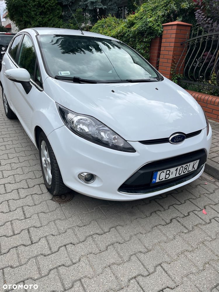 Ford Fiesta 1.4 Trend - 8