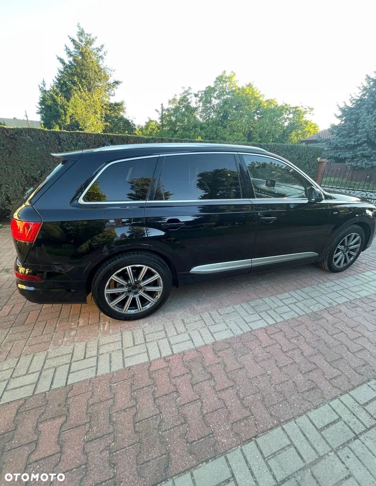 Audi Q7 - 3