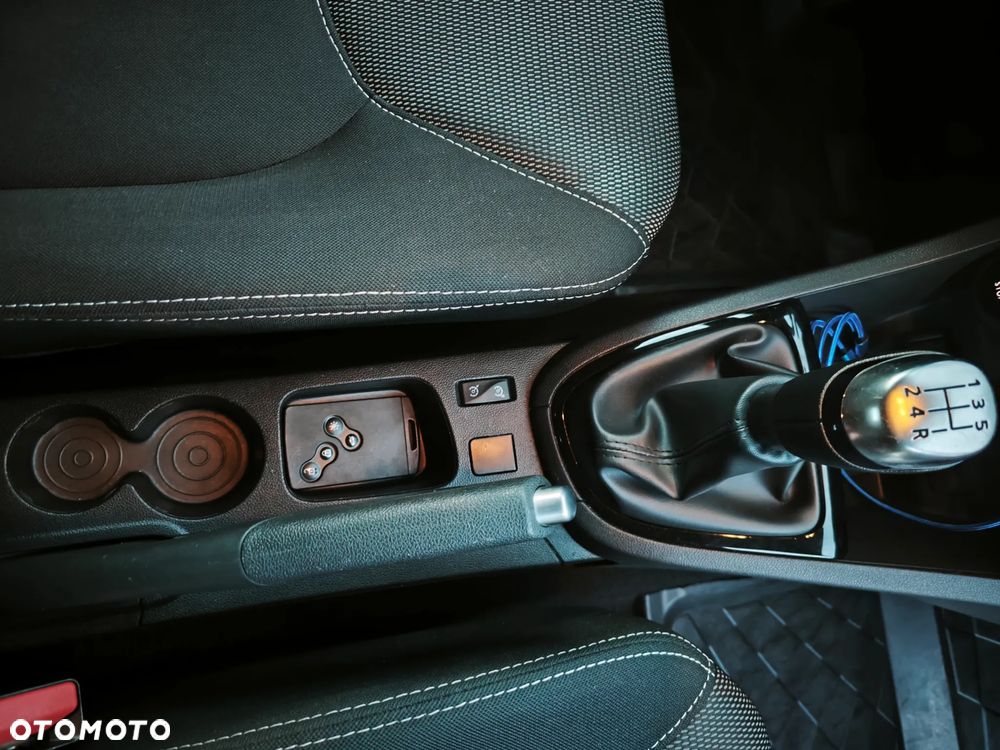 Renault Clio 0.9 Energy TCe Limited - 29