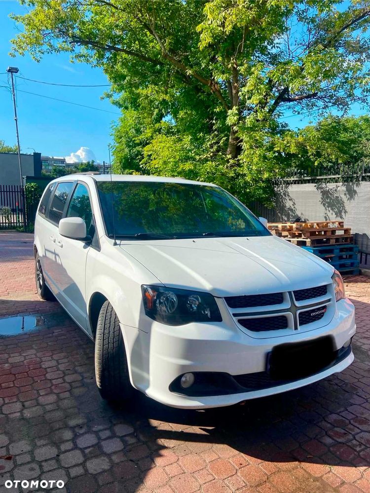 Dodge Grand Caravan - 1