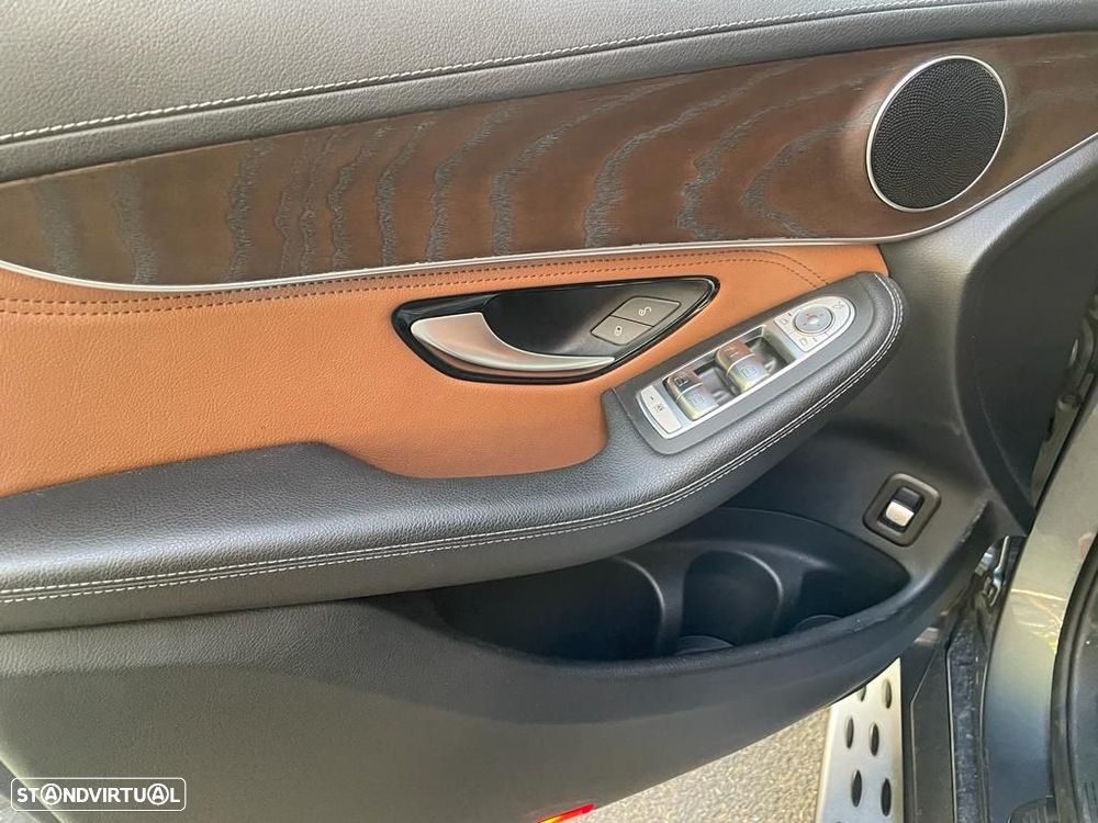 Mercedes-Benz GLC 250 d Coupé AMG Line 4-Matic - 15