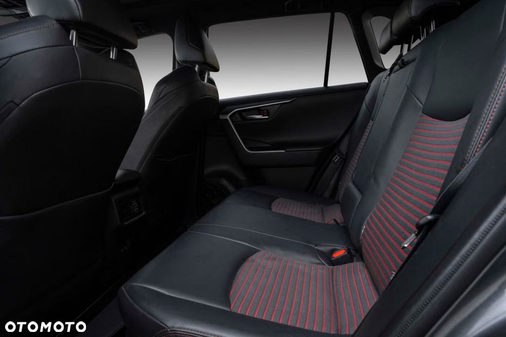 Toyota RAV4 Style - 13