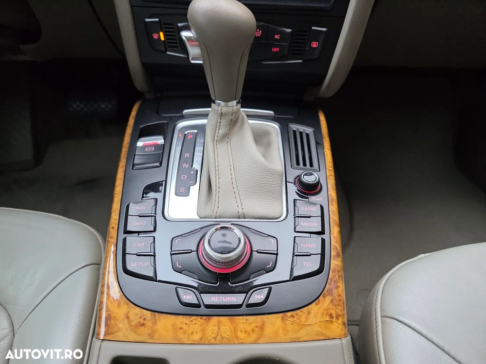 Audi A4 1.8 TFSI Multitronic Avant - 18