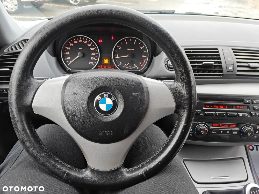 BMW Seria 3 318i - 18