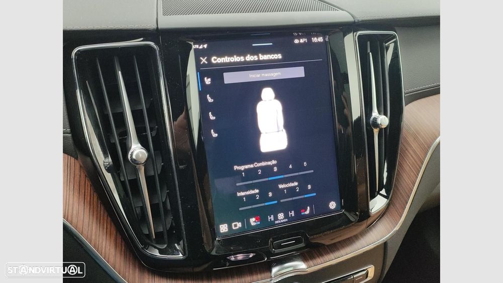 Volvo XC 60 2.0 T6 PHEV Ultimate Bright AWD - 17