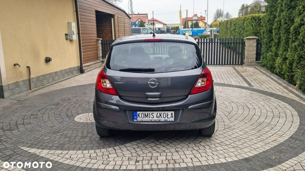 Opel Corsa - 4