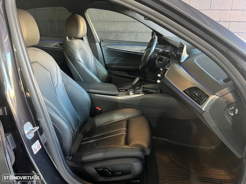 BMW 530 e iPerformance Pack M - 12