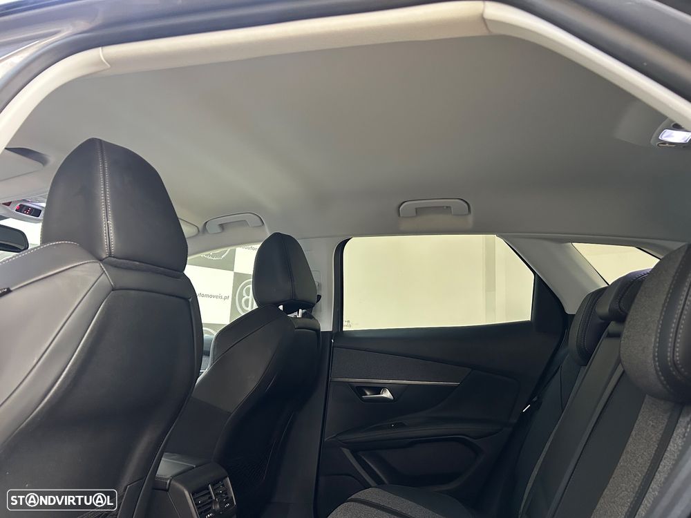 Peugeot 3008 PureTech 130 Stop & Start EAT6 Allure - 21