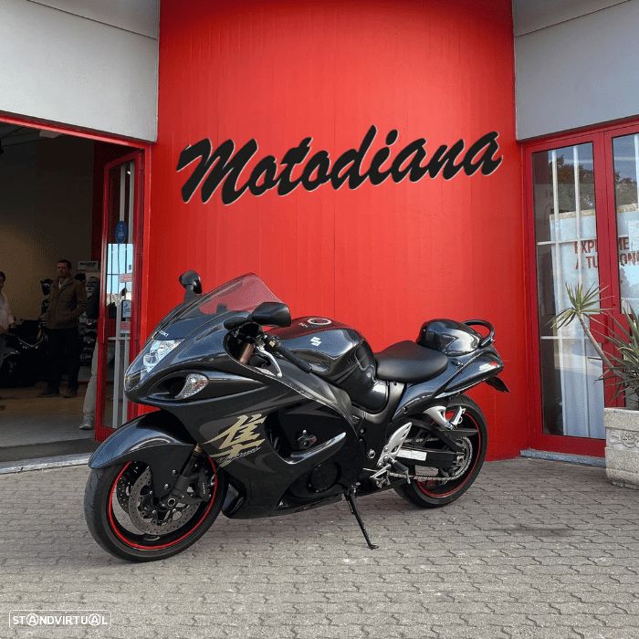 Suzuki Hayabusa GSX1300R - 1