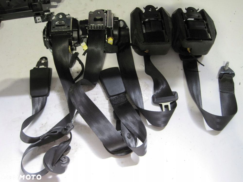 Konsola pulpit deska Citroen C4 III HEAD UP HEADUP - 6