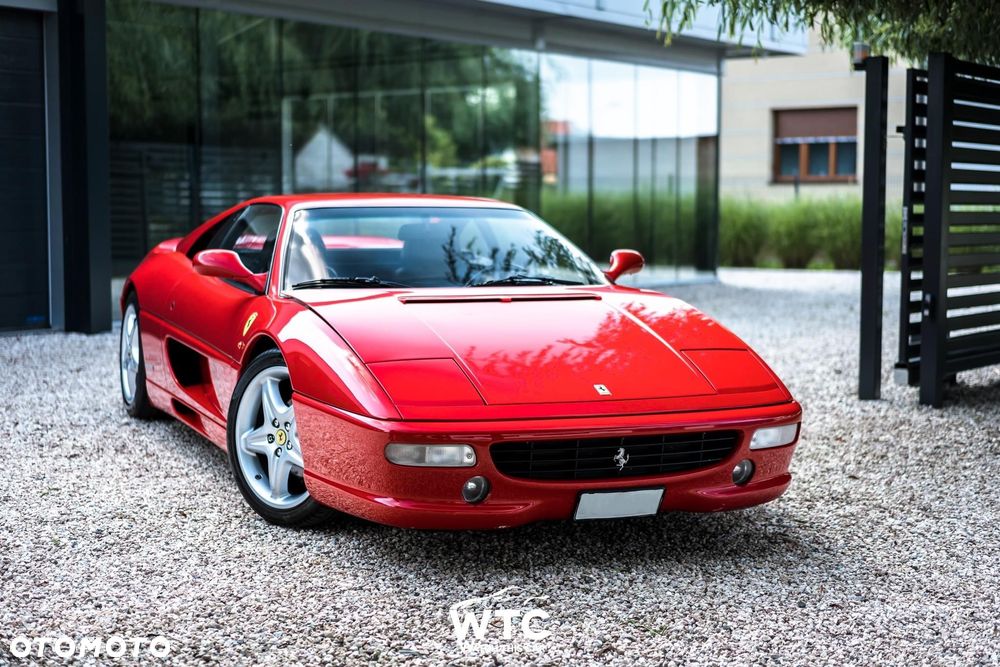 Ferrari F355 - 1