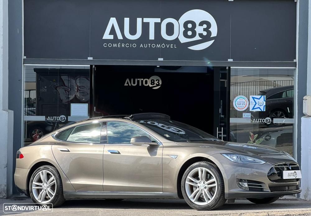 Tesla Model S 70 - 1