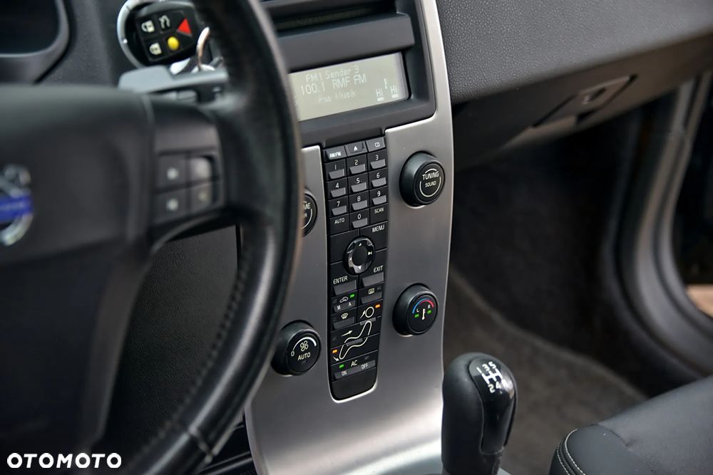 Volvo V50 1.8 Momentum - 25
