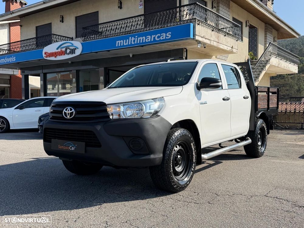 Toyota Hilux 2.4 D-4D 4WD CD CH - 2