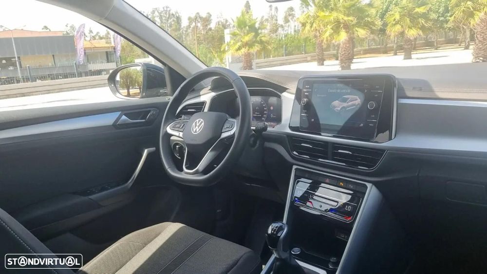VW T-Roc 1.0 TSI Urban - 12